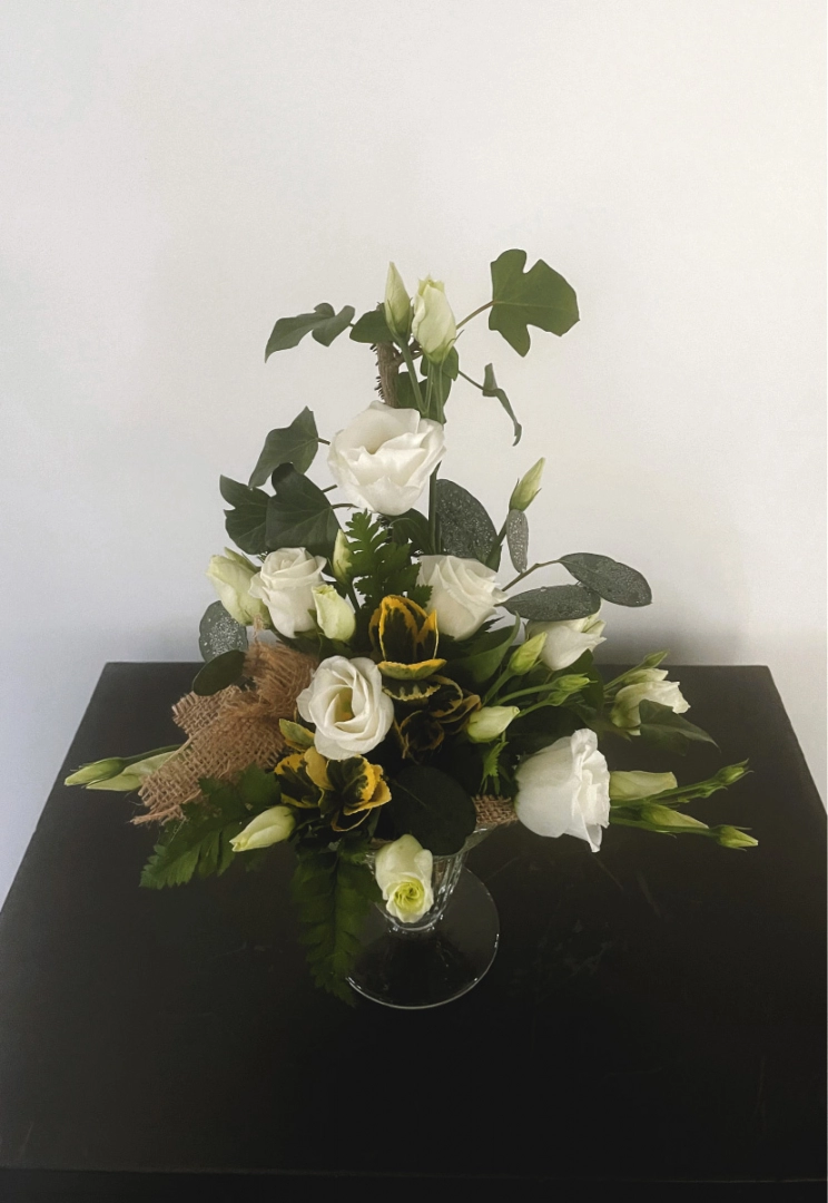 Un atelier floral entre amies : créativité et détente dans le secteur de Caen