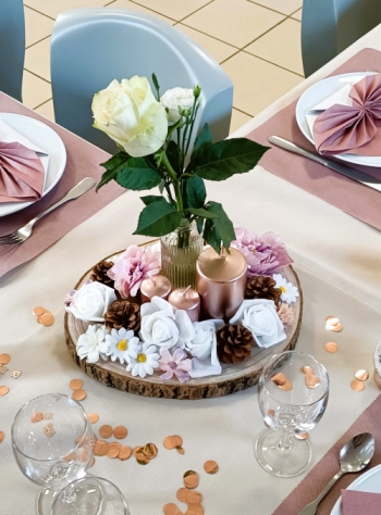Une Décoration Florale pour un 18ème Anniversaire  fabuleux 